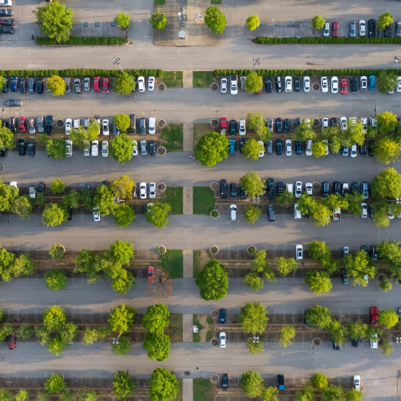 3 óra ingyenes parkolás
